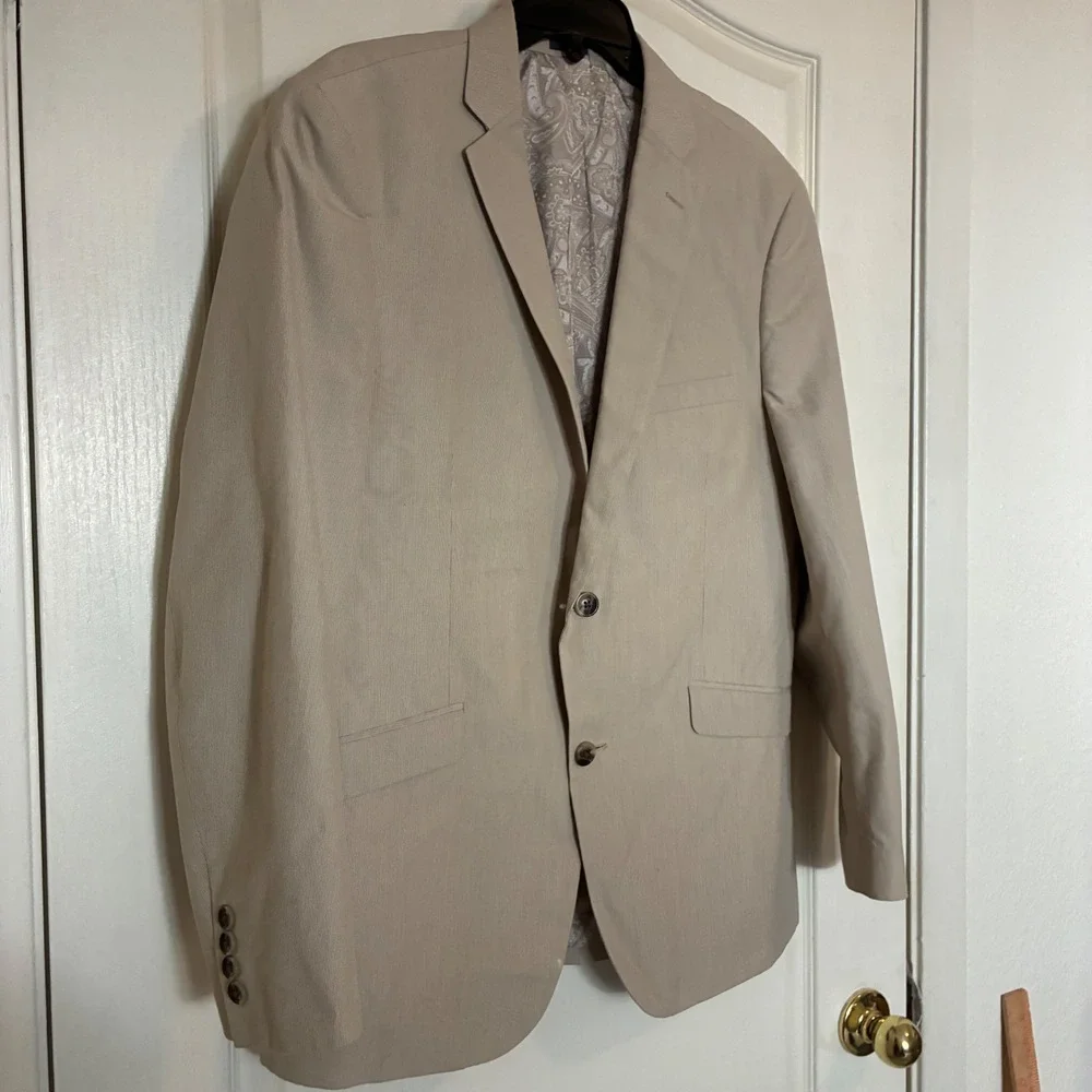 Madison Blazer Mens Size 42R Tan Micro Stripe Two Button Modern Fit Vented